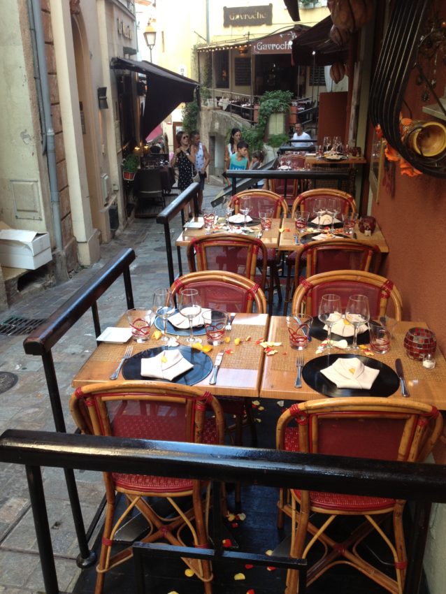 Rue Saint Antoine, Cannes' gastronomic alley.