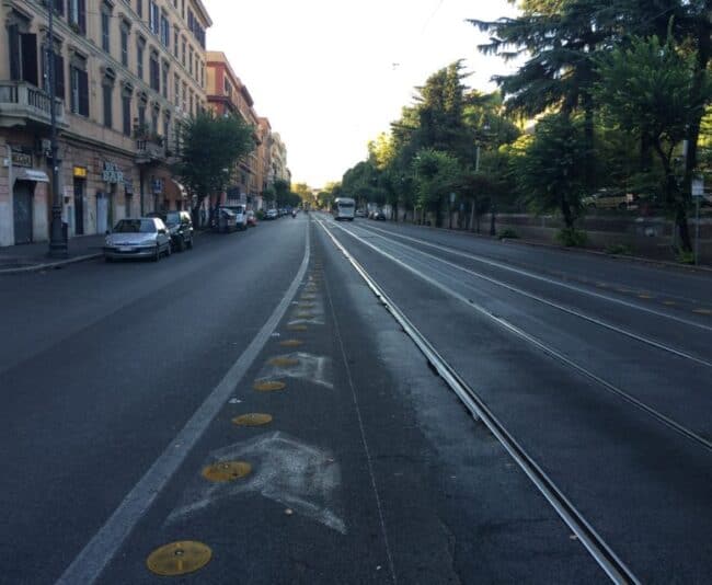 This was Via Marmorata, the main drag in my Testaccio neighborhood, last week at 5 p.m.