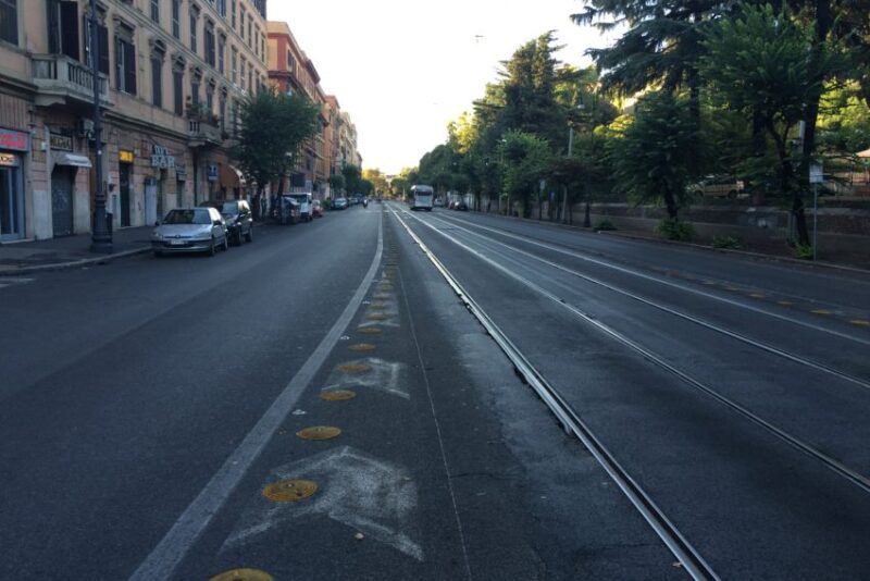 This was Via Marmorata, the main drag in my Testaccio neighborhood, last week at 5 p.m.