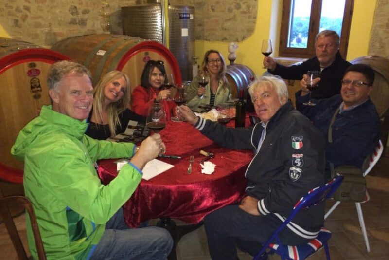 The Gang of Seven at Terre dei Nappi winery in Bevagna. From left, going around the table, me, Pam Carpentier, Sabrina Crawford, Lisa Chambers, Errol Zahnow, Robert Della Vedova, Alessandro Castellani.