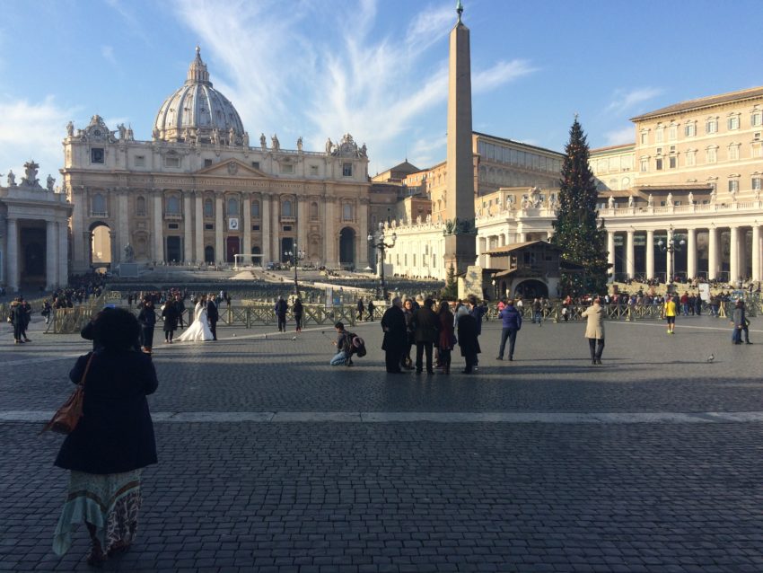 The next day, St. Peter's Square was even more empty.