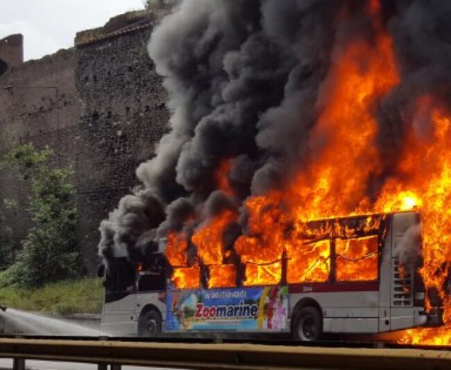 In 2 1/2 years, 46 buses have caught fire, just one of many public transportation problems in Rome. Repubblica Roma photo