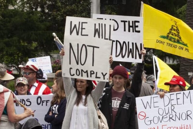 Mask protest