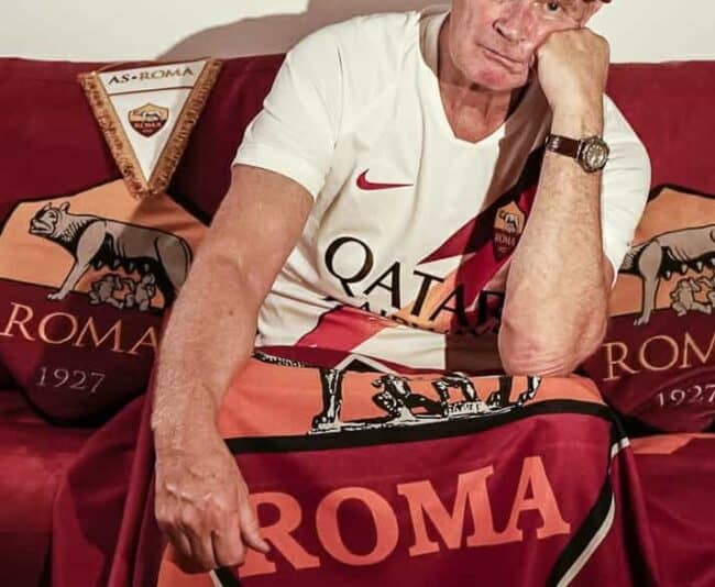 John, Roma