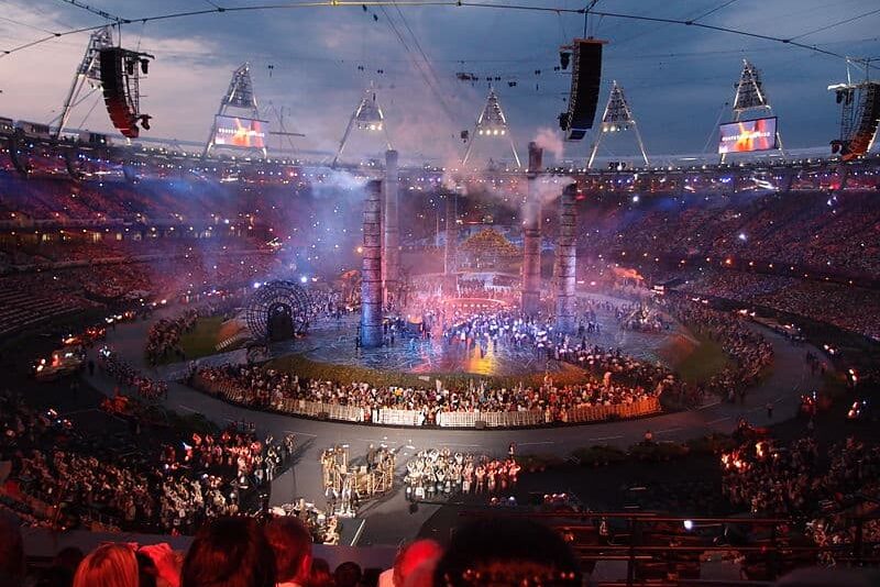 800px-2012_Summer_Olympics_opening_ceremony_(11)
